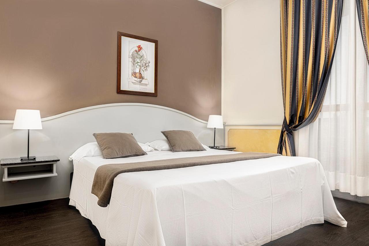 Hotel Poli Castelnovo di Sotto Exteriér fotografie