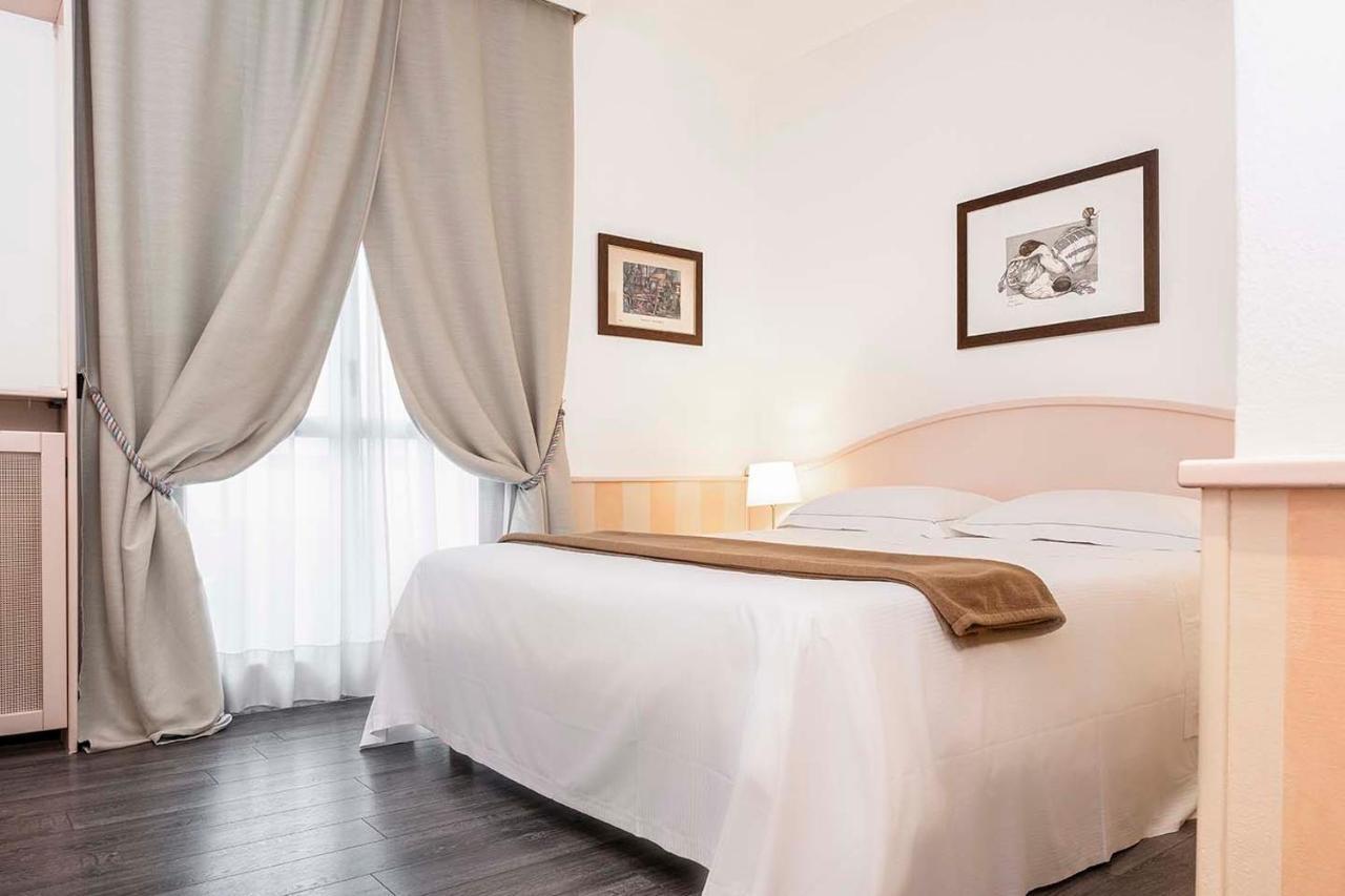 Hotel Poli Castelnovo di Sotto Exteriér fotografie